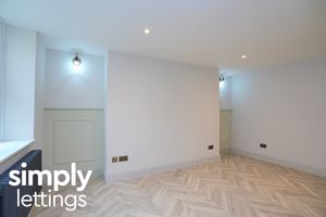 Photo 17- click for photo gallery